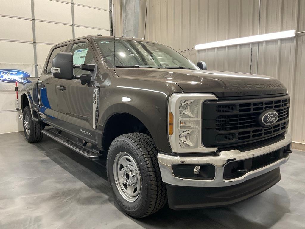 new 2024 Ford F-350 car, priced at $64,700