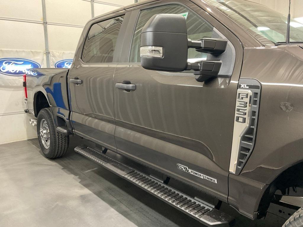 new 2024 Ford F-350 car, priced at $64,700