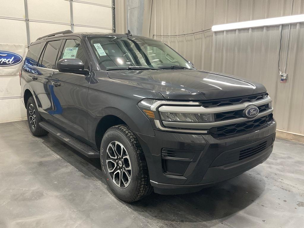 new 2024 Ford Expedition car, priced at $56,326