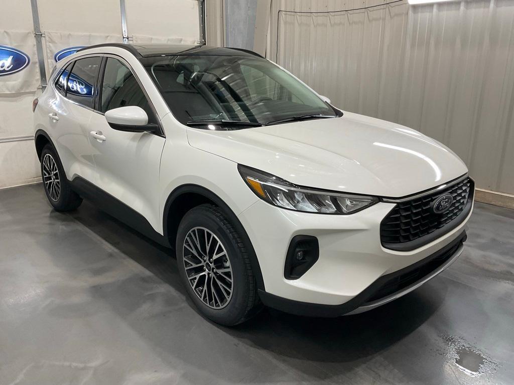 new 2025 Ford Escape car, priced at $39,839