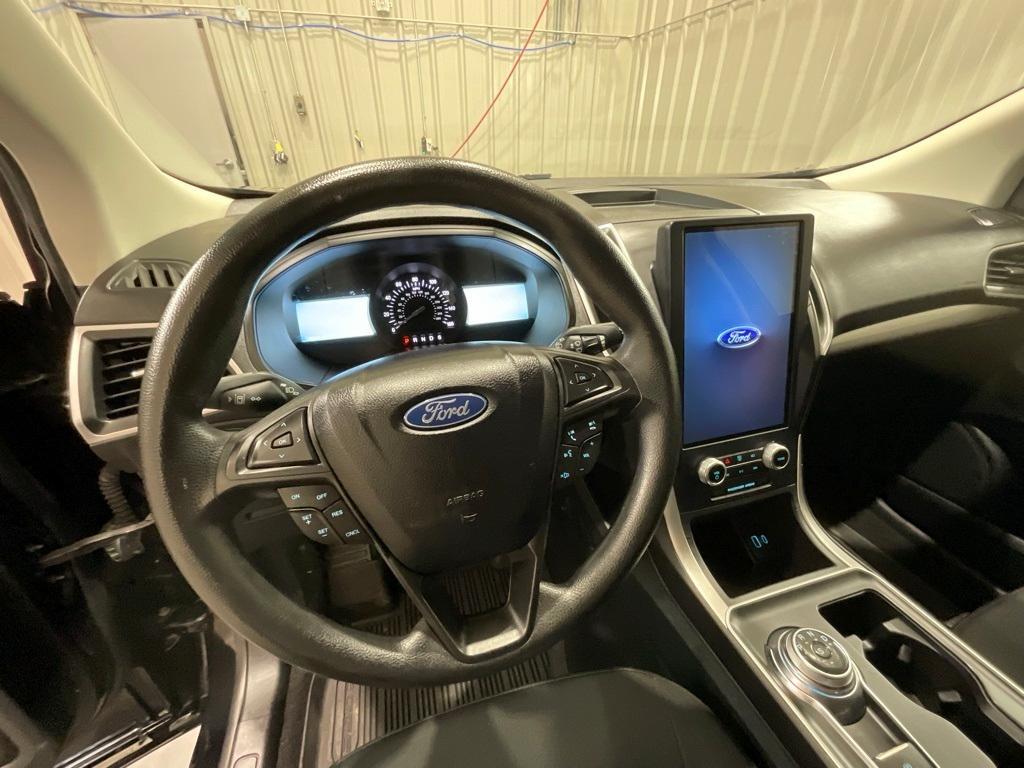 used 2023 Ford Edge car, priced at $20,990