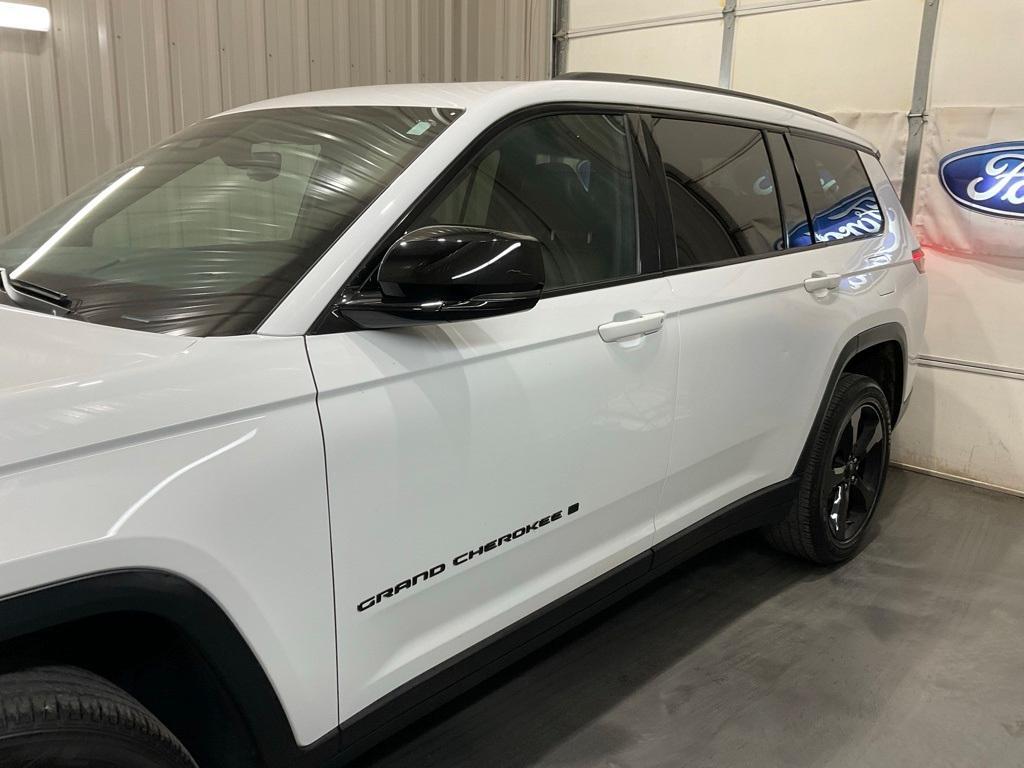 used 2024 Jeep Grand Cherokee L car, priced at $35,490