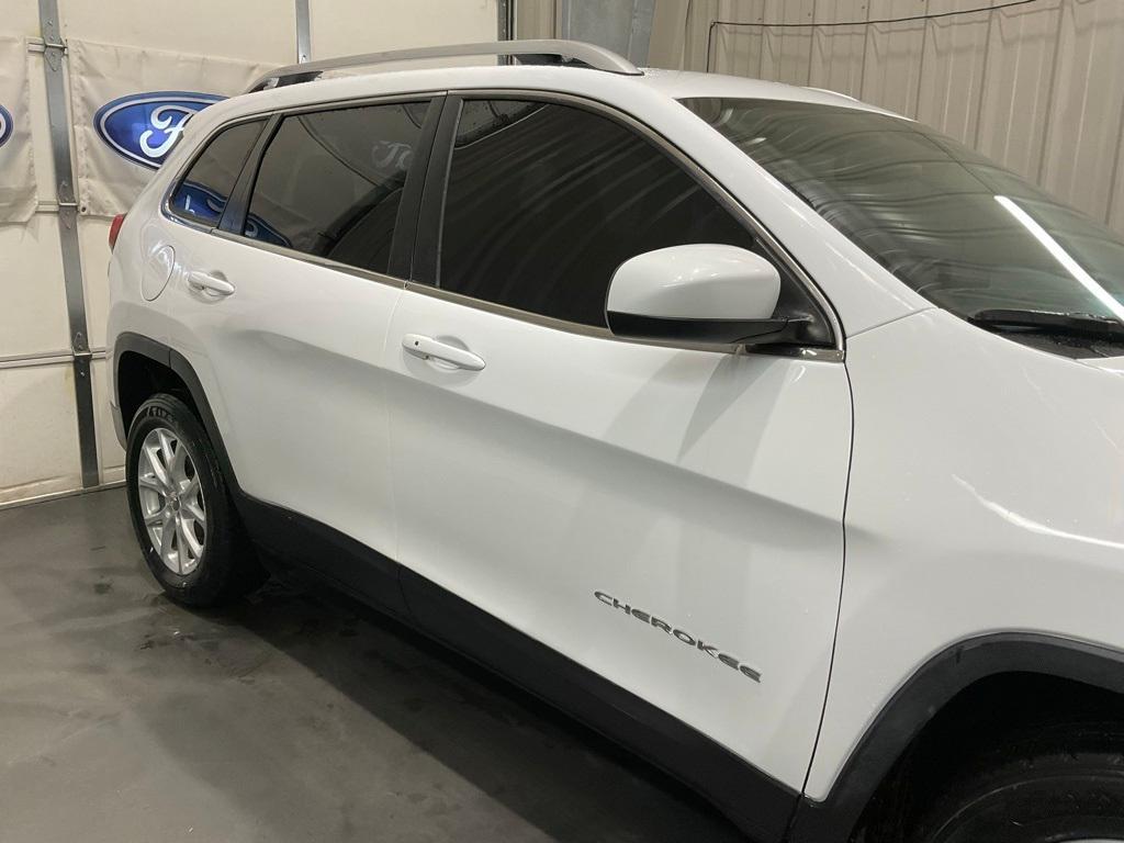 used 2018 Jeep Cherokee car, priced at $18,980