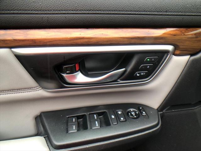 used 2021 Honda CR-V Hybrid car, priced at $28,040