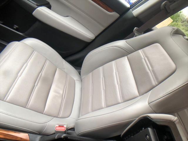 used 2021 Honda CR-V Hybrid car, priced at $28,040