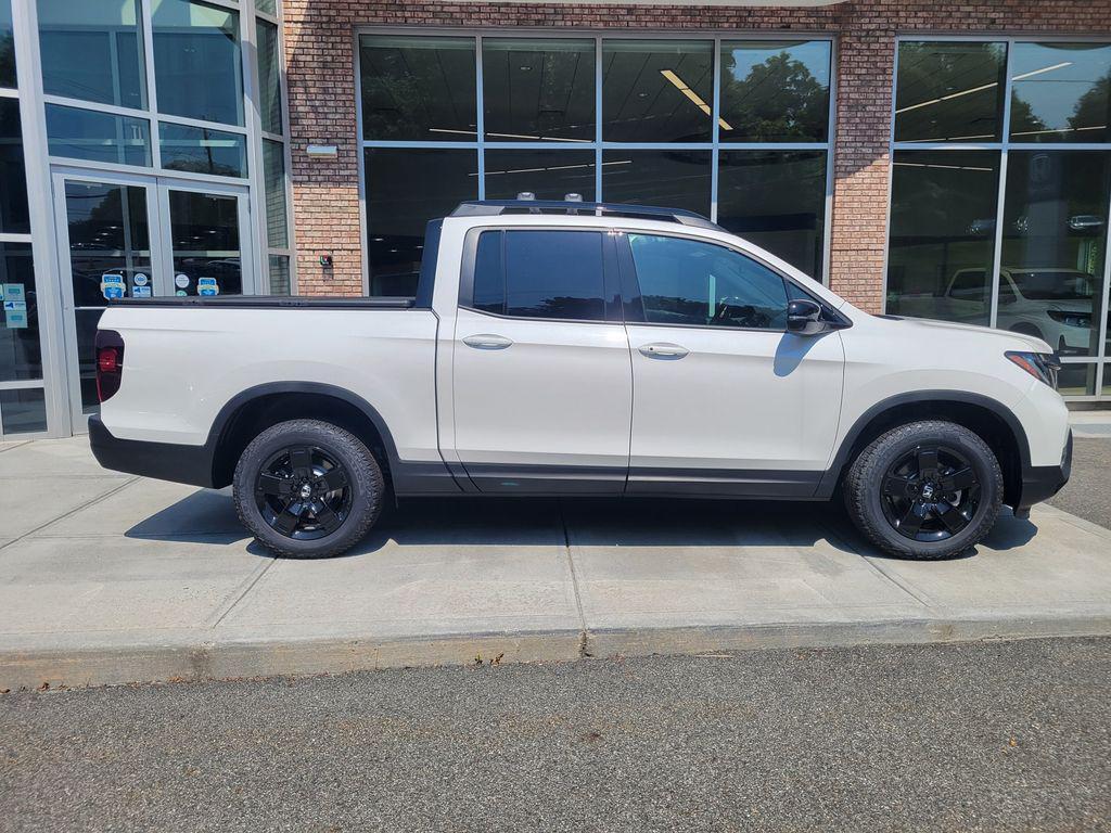 new 2025 Honda Ridgeline car, priced at $51,155