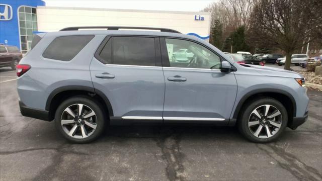 new 2025 Honda Pilot car, priced at $51,505
