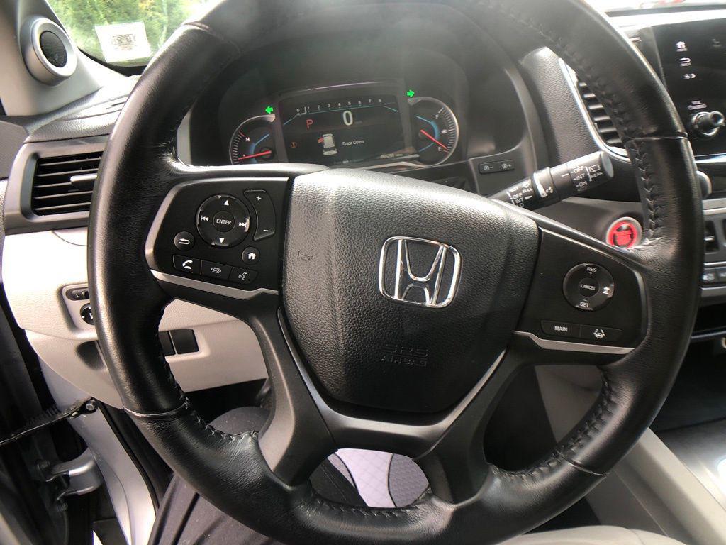 used 2020 Honda Pilot car, priced at $24,581
