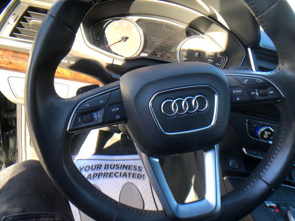 used 2020 Audi Q5 car, priced at $23,887