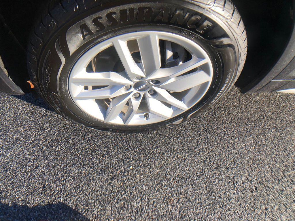 used 2020 Audi Q5 car, priced at $23,887