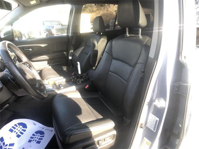 used 2022 Honda Pilot car, priced at $23,929