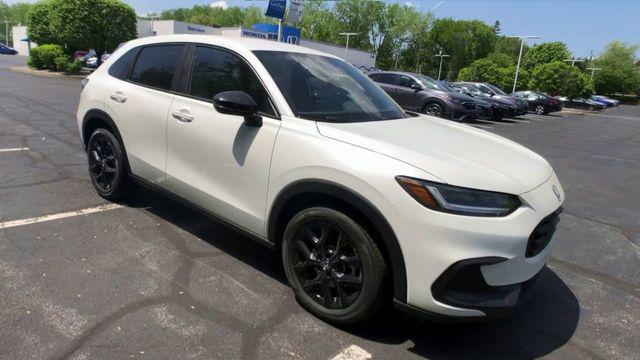 new 2025 Honda HR-V car, priced at $30,850