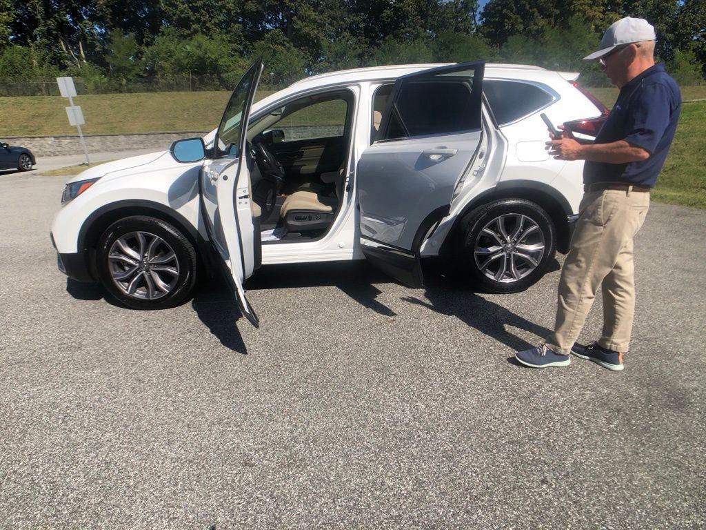 used 2022 Honda CR-V car, priced at $31,985