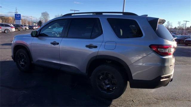 new 2025 Honda Pilot car, priced at $50,795