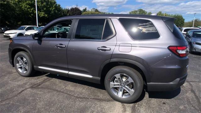 new 2025 Honda Pilot car, priced at $47,725