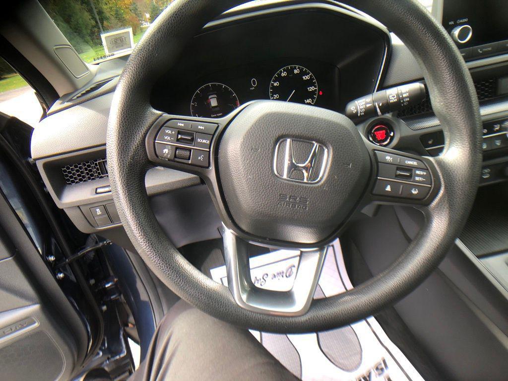 used 2024 Honda CR-V car, priced at $31,000