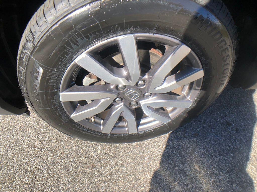 used 2022 Honda Pilot car, priced at $33,324