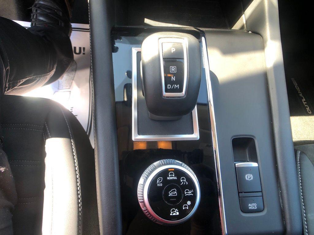 used 2022 Mitsubishi Outlander car, priced at $23,658