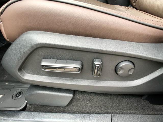 new 2025 Honda Pilot car, priced at $55,260