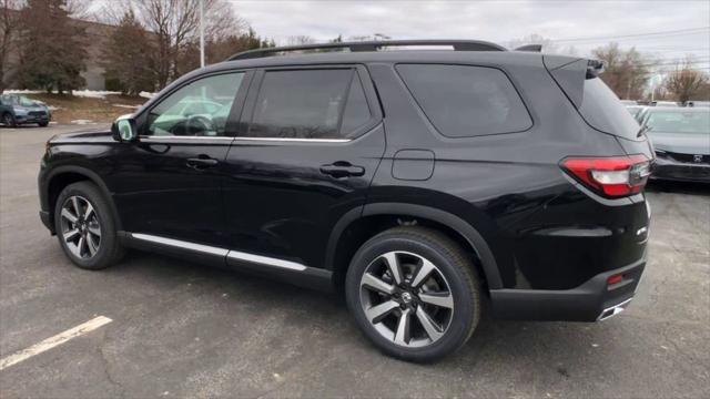 new 2025 Honda Pilot car, priced at $54,530