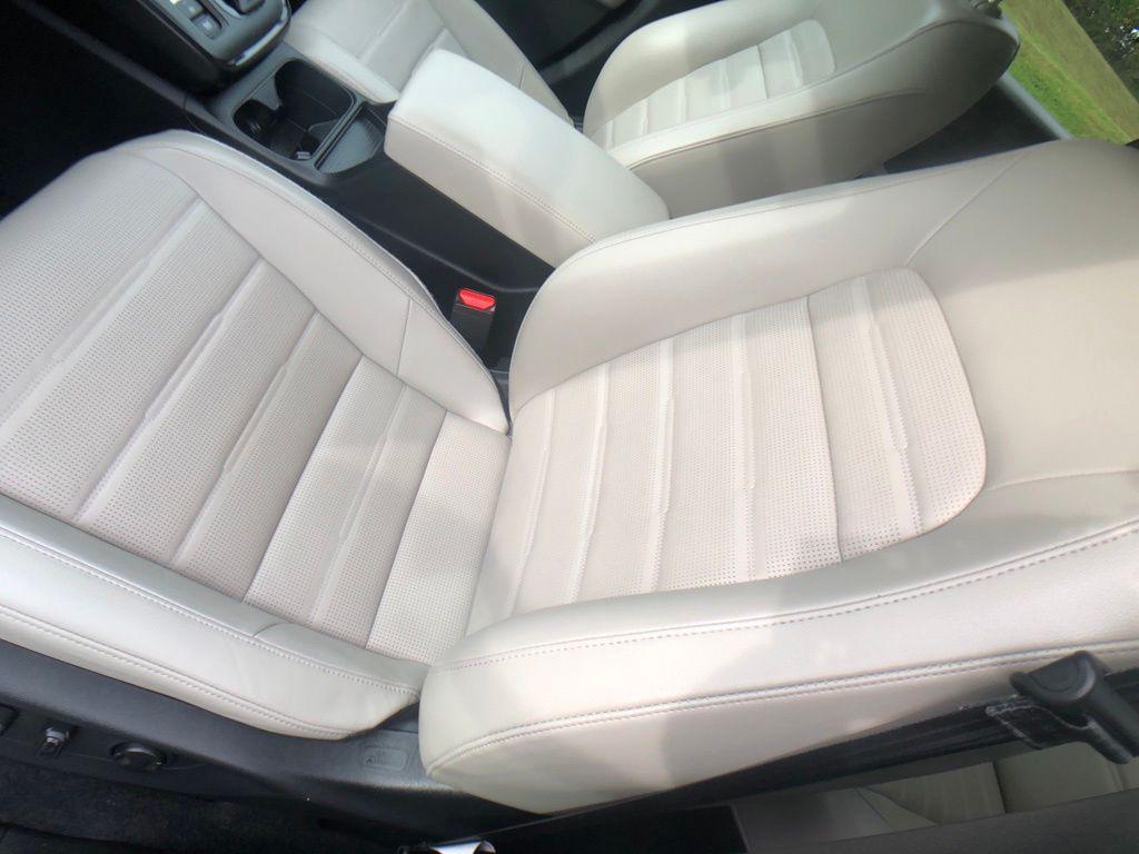 used 2023 Honda CR-V car, priced at $33,999