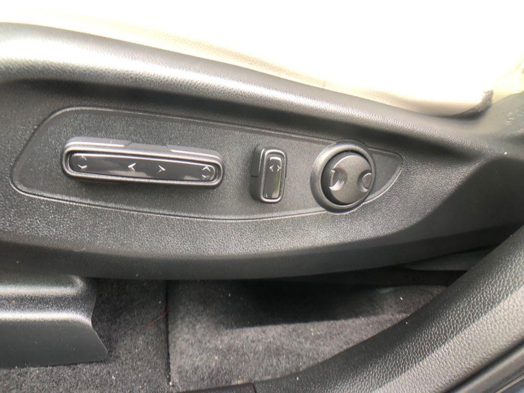 used 2023 Honda CR-V car, priced at $33,999