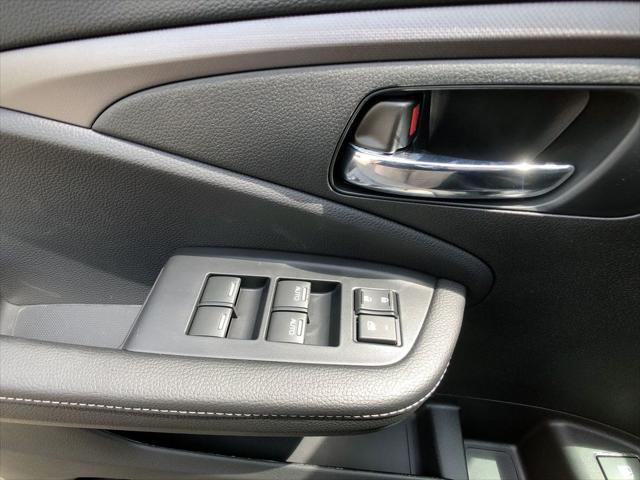 new 2025 Honda Ridgeline car, priced at $42,305