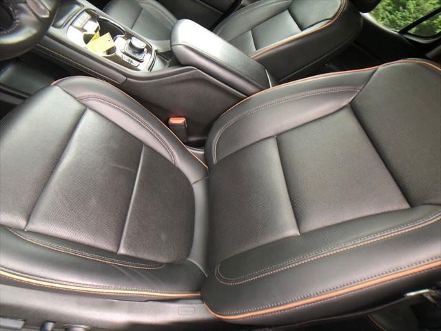 used 2022 GMC Acadia car, priced at $31,957