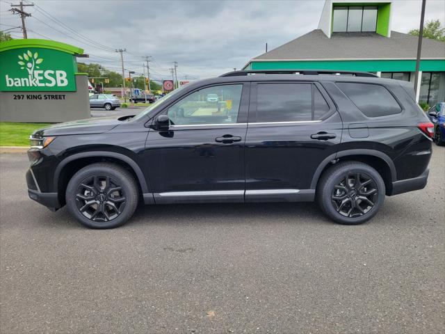 new 2025 Honda Pilot car, priced at $52,950