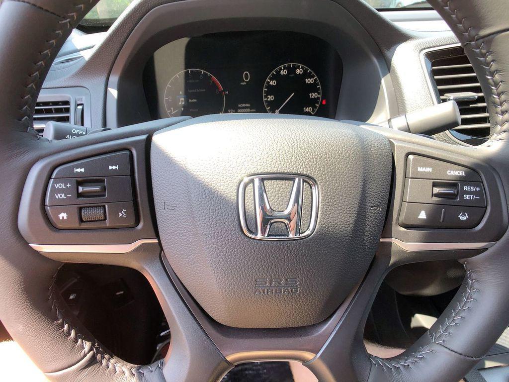new 2025 Honda Ridgeline car, priced at $46,585