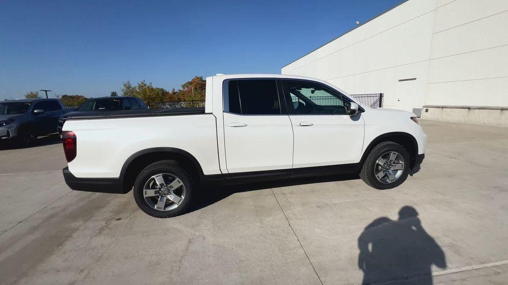 new 2025 Honda Ridgeline car, priced at $46,585