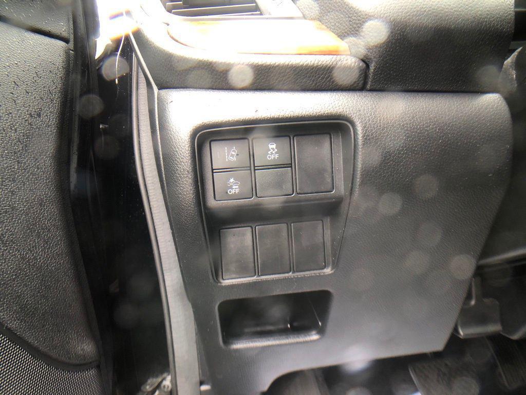 used 2018 Honda CR-V car, priced at $14,999