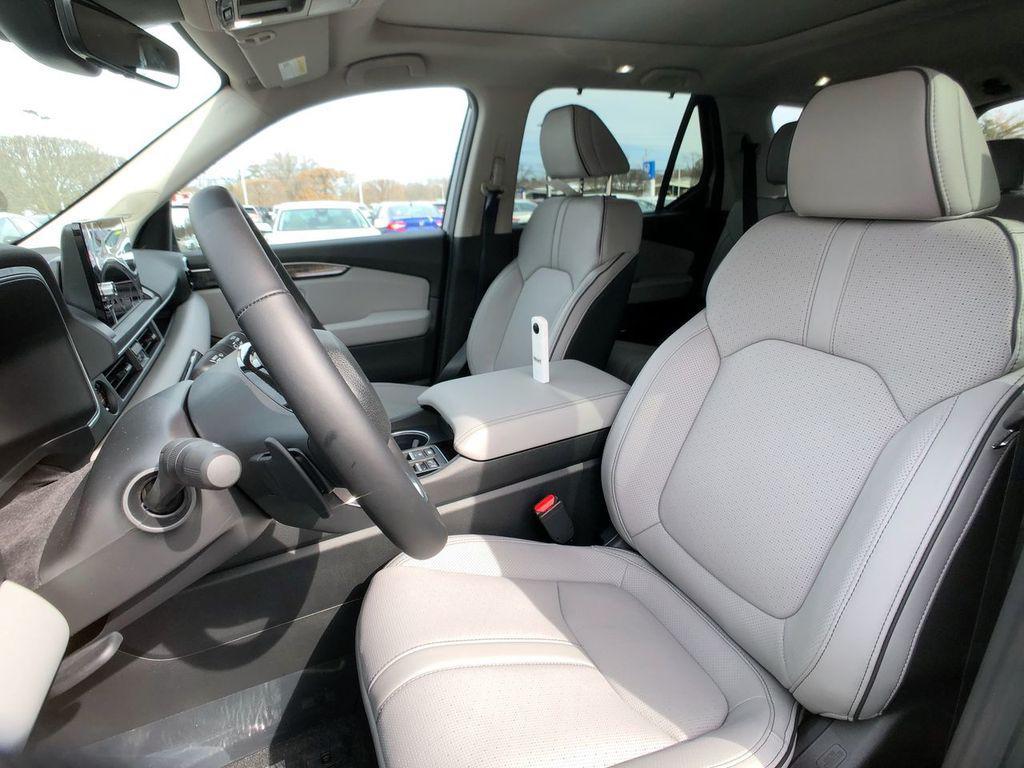 new 2025 Honda Pilot car, priced at $55,030