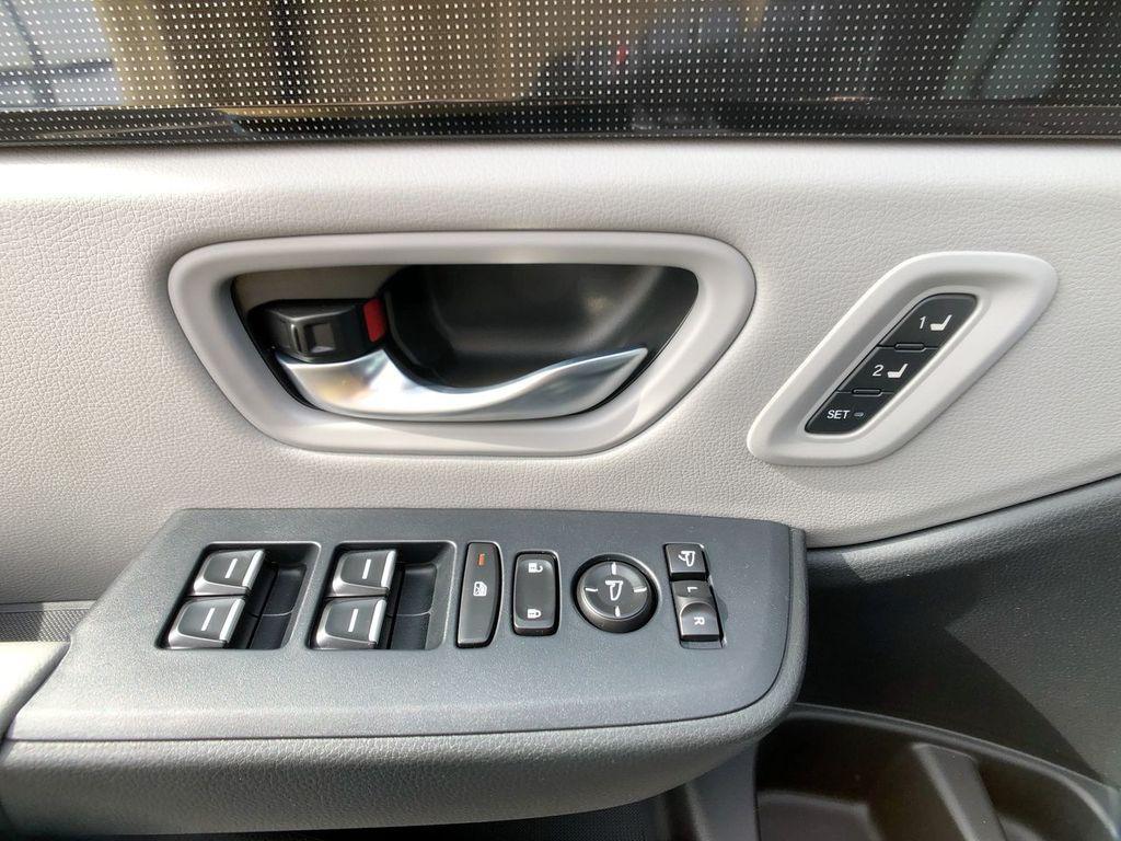 new 2025 Honda Pilot car, priced at $55,030