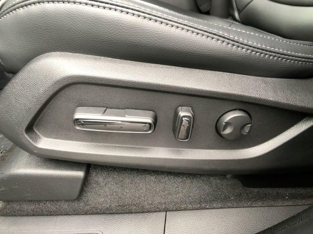 new 2025 Honda Pilot car, priced at $47,550