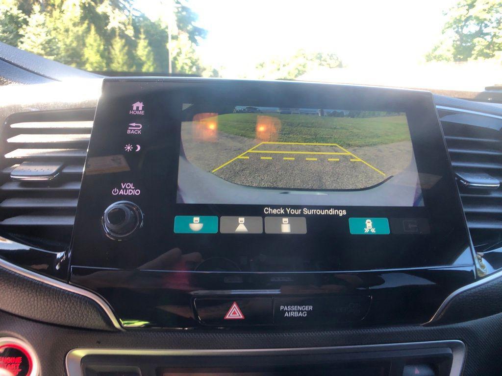 used 2022 Honda Passport car, priced at $33,598