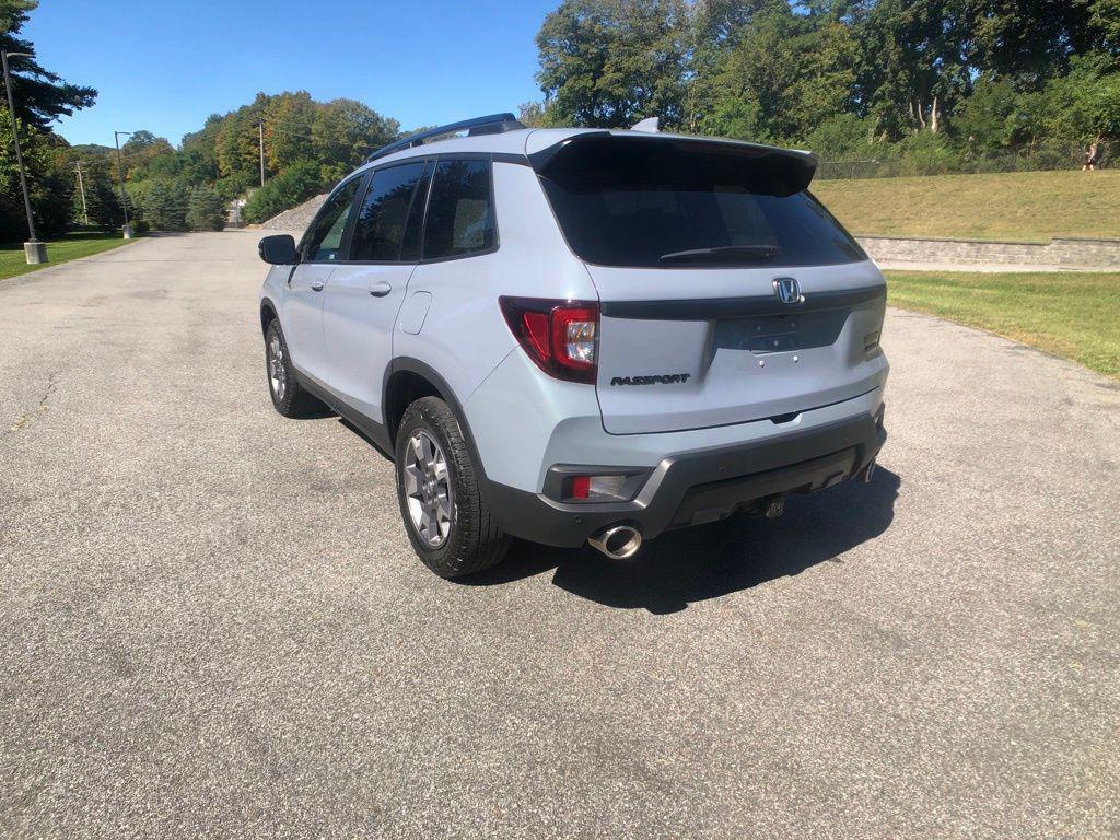 used 2022 Honda Passport car, priced at $33,598