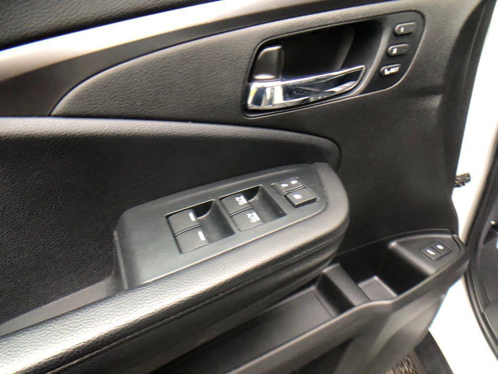 used 2022 Honda Pilot car, priced at $28,605