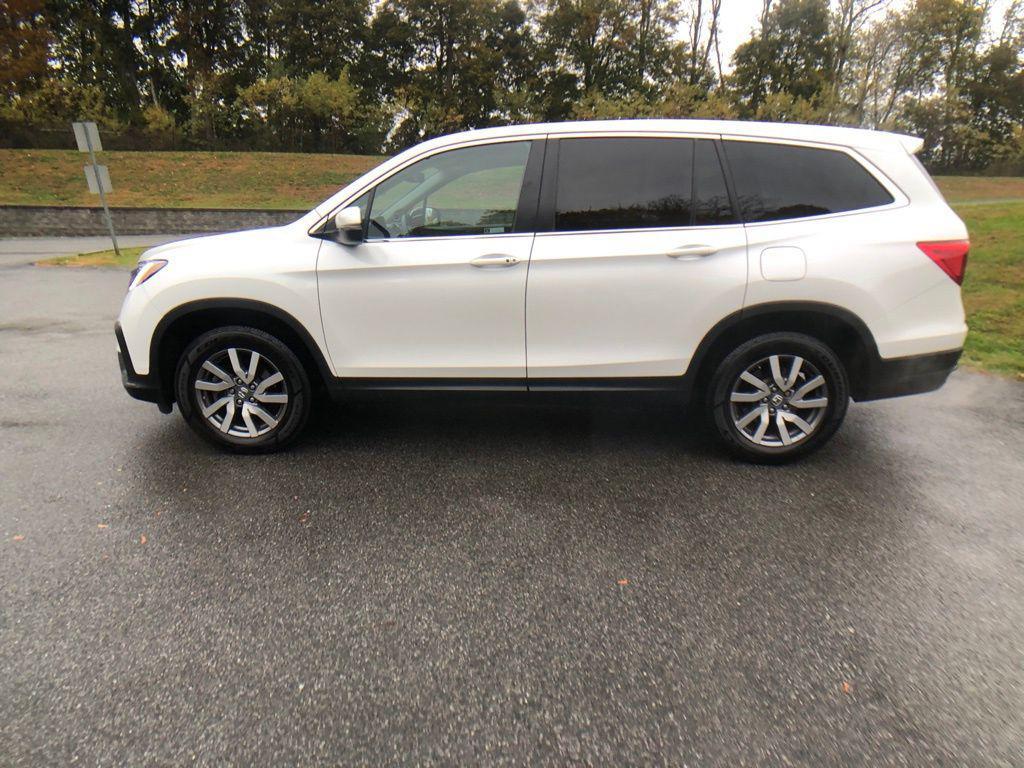 used 2022 Honda Pilot car, priced at $28,605