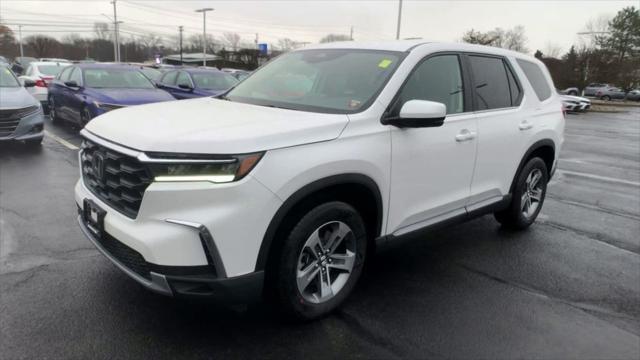 new 2025 Honda Pilot car, priced at $47,505