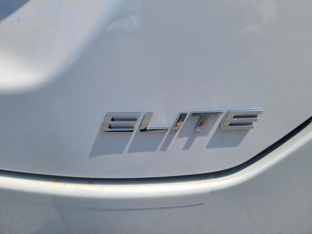 new 2025 Honda Pilot car, priced at $56,705