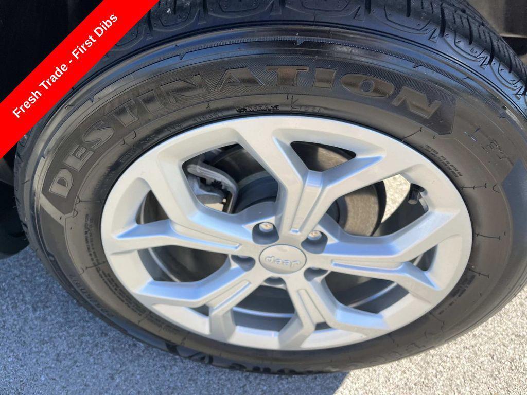 used 2024 Jeep Compass car, priced at $21,900