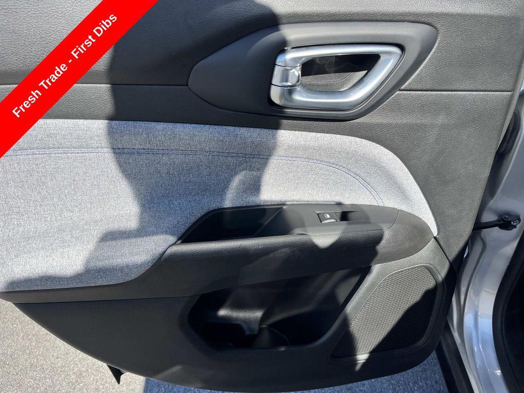 used 2024 Jeep Compass car, priced at $21,900