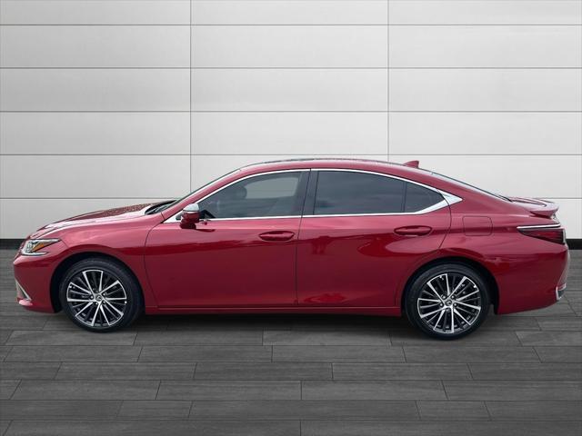 used 2025 Lexus ES 300h car, priced at $46,700