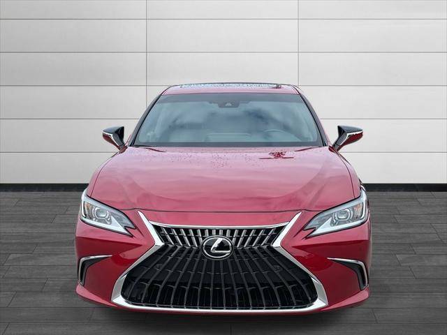 used 2025 Lexus ES 300h car, priced at $46,700