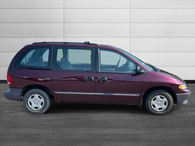 used 2000 Dodge Caravan car, priced at $5,000