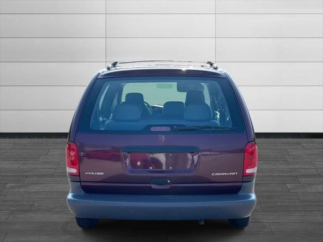 used 2000 Dodge Caravan car, priced at $5,000