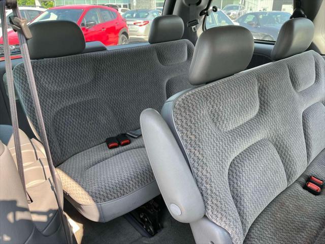 used 2000 Dodge Caravan car, priced at $5,000