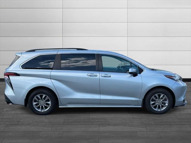 used 2021 Toyota Sienna car, priced at $29,600