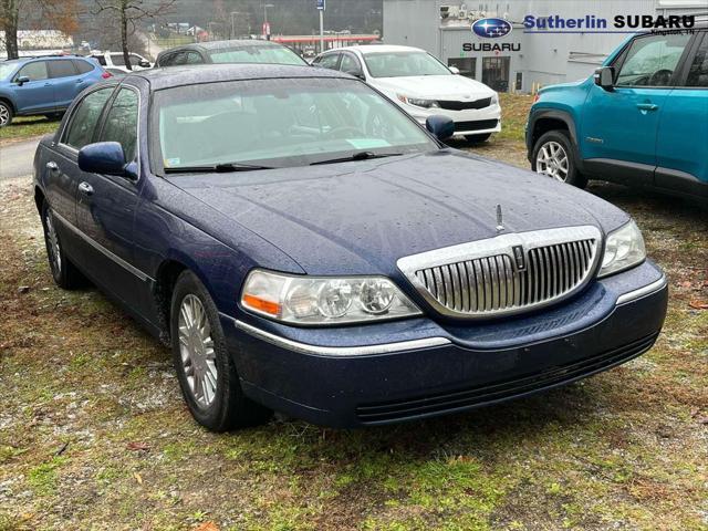 used 2009 Lincoln Town Car car, priced at $8,700